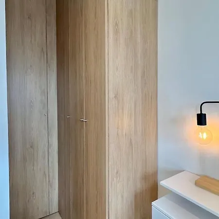 Air Conditioning, Calm & Comfort In The Heart Of Marais * Paris