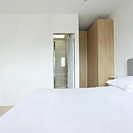 Air Conditioning, Calm & Comfort In The Heart Of Marais *