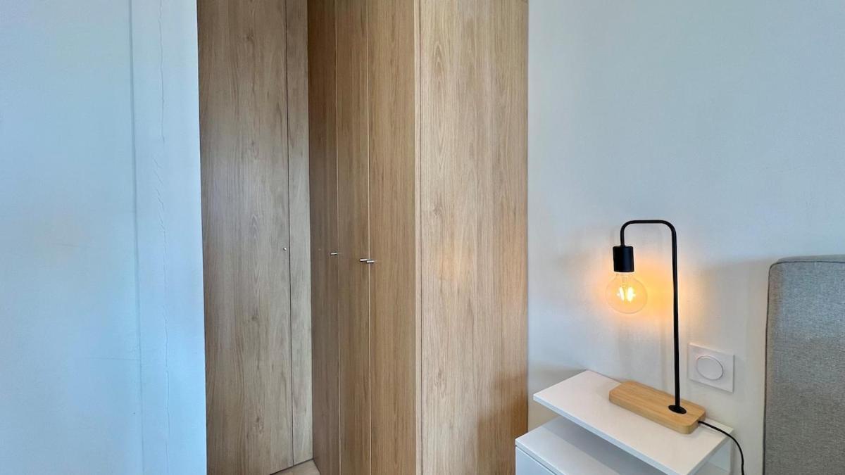 Air Conditioning, Calm & Comfort In The Heart Of Marais * Paris